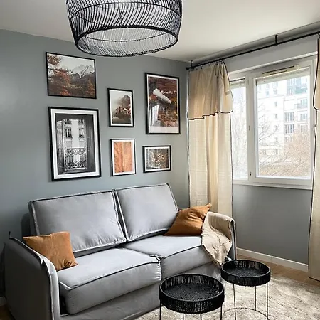 Cosy Proche Paris Apartment *